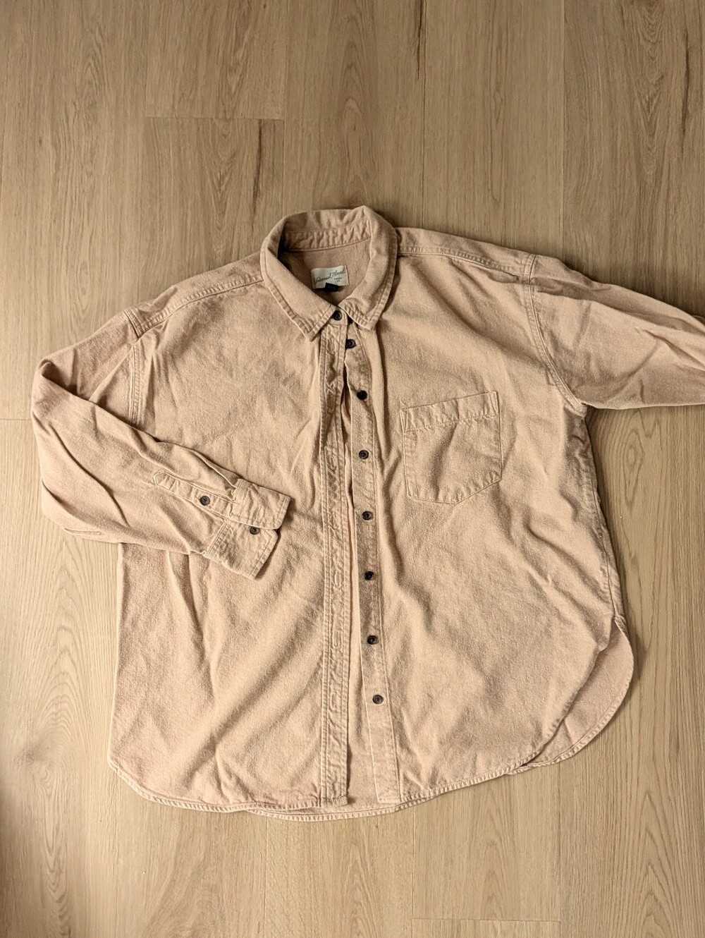 ❤️ Universal Thread Women's Lt Beige Long-Sleeve Button-Down Size L 100% Cotton